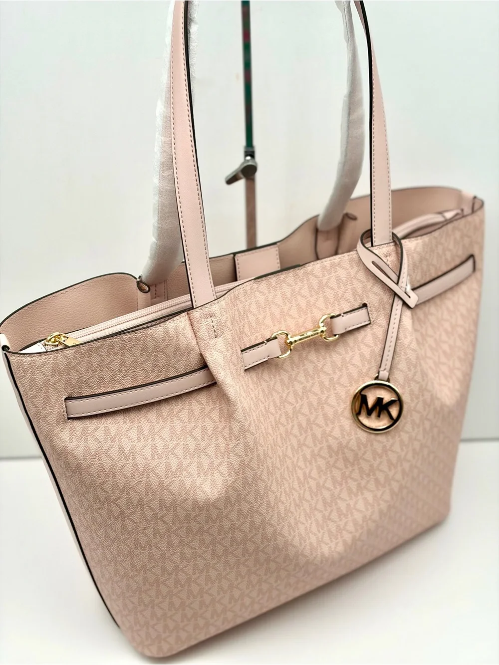 Michael Kors Carson Lg CZ EW Signature Logo Shoulder Tote Handbag Powder Blush